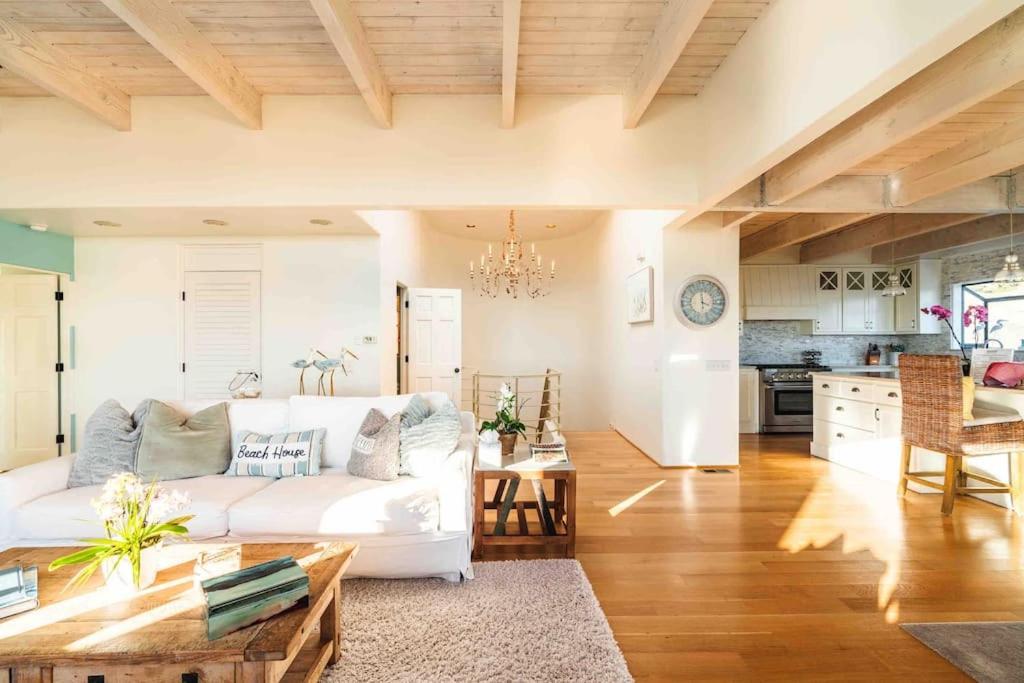Summer House Summerland